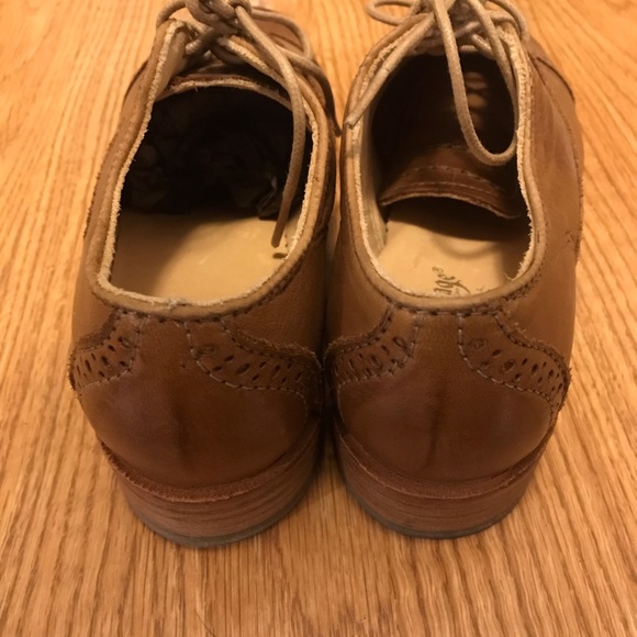 Vintage shoe company 🌸 - Picture 4 of 5